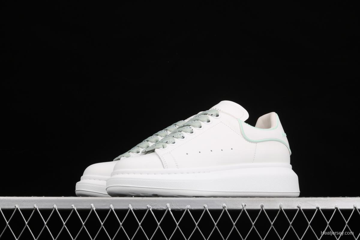 Alexander McQueen White and Green drop Molding